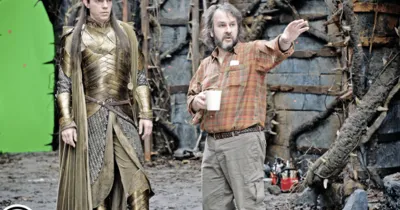 Peter Jackson tái hợp cùng Hugo Weaving