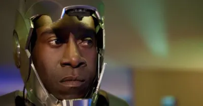 Don Cheadle nói về số phận của War Machine trong Civil War