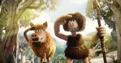 [REVIEW] Ngôi Làng Tiền Sử - Hài hước, vui vẻ và dễ xem