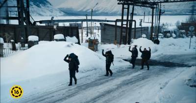 Mật mã Dyatlov khiến khán giả dán mắt theo từng kịch tính