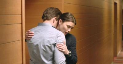 Nguy hiểm quá! Xem xong 10 phim này hết muốn đám cưới!