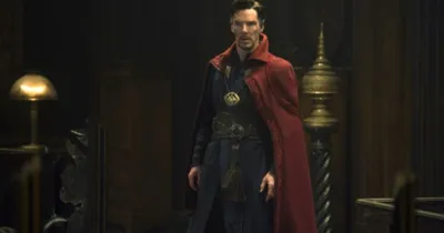 Doctor Strange "phù phép" thế giới tuần qua!
