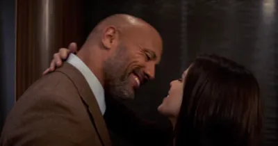 Lắng nghe Dwayne Johnson trải lòng về bom tấn Toà Tháp Chọc Trời đầy tâm huyết
