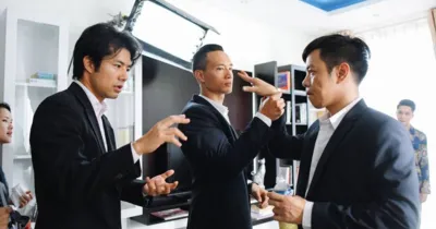 Vệ sĩ Sài Gòn - Chiếc thuyền to chỉ 4 phần nổi