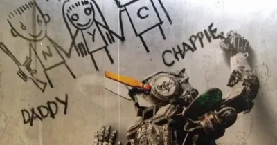 Chappie - Khi người máy biết suy nghĩ