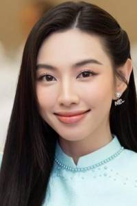 Nguyễn Thúc Thùy Tiên