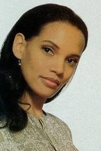 Shari Headley