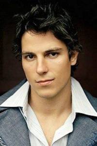 Sean Faris