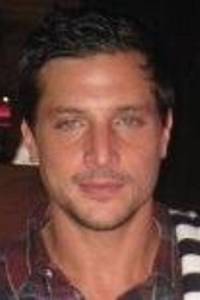 Simon Rex