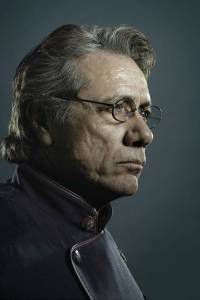 Edward James Olmos