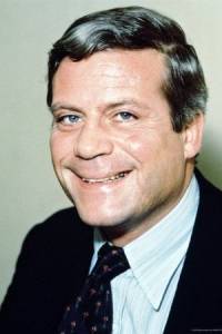 Oliver Reed