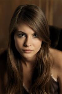 Willa Holland