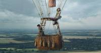 The Aeronauts tung ảnh quảng bá đầu tiên với sự góp mặt của Felicity Jones và Eddie Redmayne