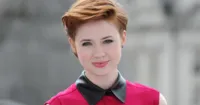 Karen Gillan bất ngờ thử sức đạo diễn với The Party’s Over