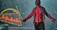 Chris Hemsworth ở trần và ướt át trong loạt ảnh teaser Bad Times at the El Royale