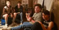 Trailer mới của bộ phim kinh dị Summer Of 84 nghẹt thở không kém Stranger Things