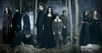 Salem season 2 - Hoàn toàn lột xác