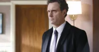 Ngôi sao Tony Goldwyn từ Scandal tham gia phim mới của Netflix