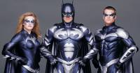 Nếu Batman And Robin được đạo diễn bởi Christopher Nolan