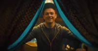 Taron Egerton giải thích cảnh phim gây nhiều tranh cãi nhất trong Kingsman 2