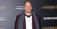 Woody Harrelson thương lượng về vai diễn trong Shock and Awe