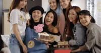 Trong ngành công nghiệp giải trí Hồng Kông có 5 nhóm bạn cực kỳ thân thiết