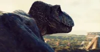 Hé lộ những hình ảnh đầu tiên của nữ hoàng T-Rex trong Jurassic World 2