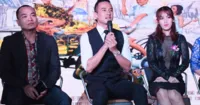 Tik Tak, Anh Yêu Em – Tình yêu chàng khờ