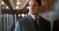 Death on the Nile – Tom Bateman xác nhận trở lại cùng Kenneth Branagh