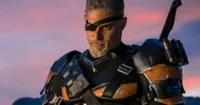 Đạo diễn Gareth Evans đang chờ đợi Warner Bros bật đèn xanh cho phim Deathstroke