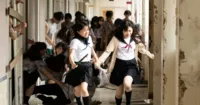 Xác sống trỗi dậy trong trailer thứ hai của live action School-Live