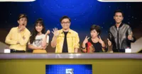 5 Vòng Vàng Kỳ Ảo tập 7 - Sự xen lẫn thú vị giữa hai lớp nghệ sĩ Chí Tài - Phi Phụng và Bạch Công Khanh - Khánh Hiền