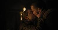 Game of Thrones – Maisie Williams nói gì về cảnh phim giữa Arya và Gendry