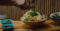 [REVIEW] Street Food – Không đơn thuần là ẩm thực đường phố
