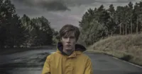 [REVIEW] Dark mùa 2 (Netflix) – Thêm kịch tính, thêm bí ẩn và thêm phần “hack” não