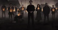 [REVIEW] Midnight Mass (Netflix) - Một câu chuyện ma tham vọng nhưng chưa tới của Mike Flanagan