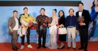 Qua Bển Làm Chi (2022) - Dàn sao Việt đổ bộ thảm đỏ chúc mừng phim ra mắt