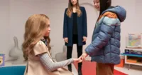 M3gan - Sao nhí Violet McGraw trở lại màn ảnh với phim kinh dị