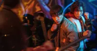[Review] Chó Săn Công Lý (Bloodhounds)  - Những màn hành động mãn nhãn khiến bạn khó 'ngồi yên'