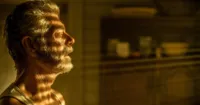 Phản diện trong Avatar Stephen Lang tiếp tục trở thành sát nhân trong Sát Nhân Bóng Tối