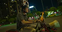 Con Kể Ba Nghe - Hành trình thấu hiểu muộn màng của hai ba con