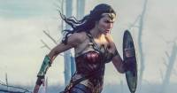 Warner Bros. tuyên bố chuyện giữa Gal Gadot và Brett Ratner không phải là sự thật