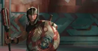 Sững sờ trước trailer đầu tiên của Thor: Ragnarok
