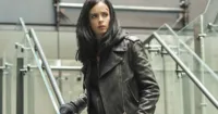 Jessica Jones phần 2  ra mắt trailer đầu tiên, nữ chính bị quá khứ bủa vây