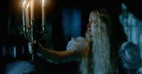 Crimson Peak không dành cho những người sợ ma (16+)