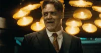 Mr. Hyde biến đổi trong clip hậu trường mới nhất của The Mummy