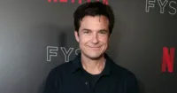 Jason Bateman đang đàm phán đạo diễn mùa phim tiếp theo của Ozark