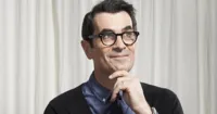 Ty Burrell tham gia cùng Scarlett Johansson trong phim hài Rock That Body