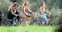 [REVIEW] Mamma Mia: Yêu Lần Nữa - Cơn gió mát lành cho tâm hồn