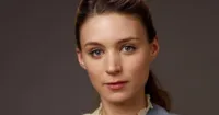 Rooney Mara và Nicholas Hoult sẽ tình tứ với nhau trong phim mới